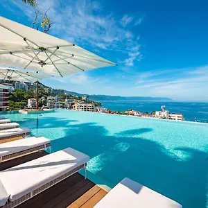 Pier 57 - 410 Amazing 2 Bedroom Romantic Zone Holiday home Puerto Vallarta